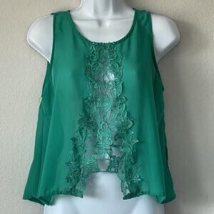 IKY Love‎ Me Kelly Green Sheer Tank Front Crochet Med Festive Lightweight Boho